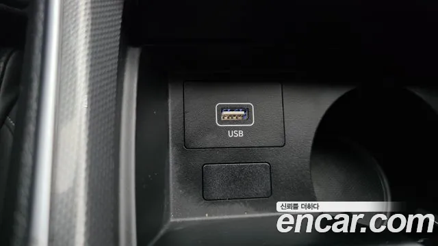 Hyundai Santa Fe 2022 thumb 8