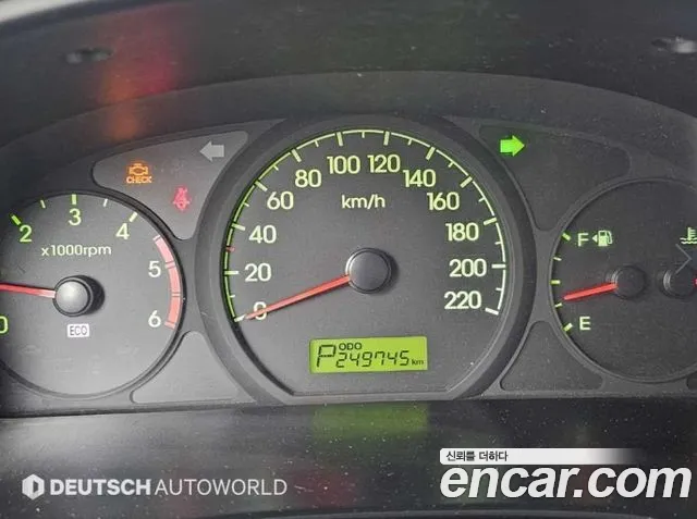 Hyundai Staria 2012 thumb 2