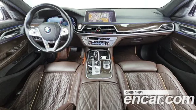 BMW 7 серии 2020 thumb 2