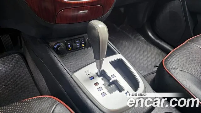 Hyundai Санта Фе 2009 thumb 8