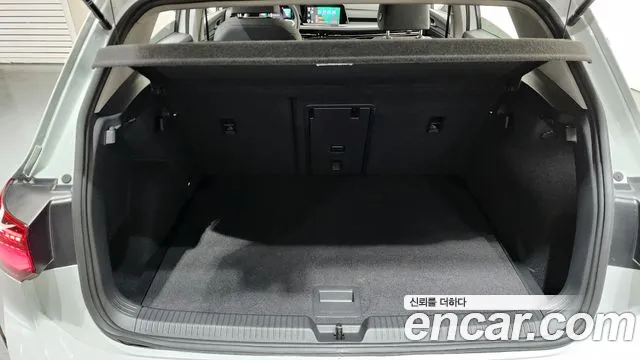 Volkswagen Golf 2024 thumb 11