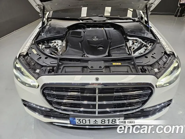 Mercedes-Benz S-Class 2022 thumb 12