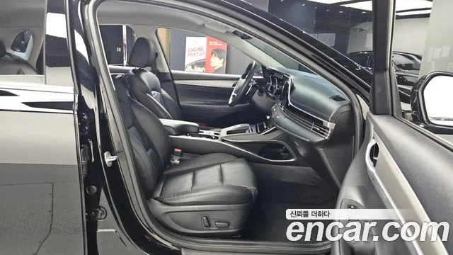 Hyundai Grandeur 2022 thumb 2