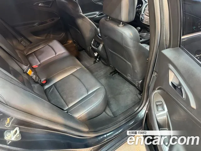 Chevrolet Malibu 2017 thumb 12