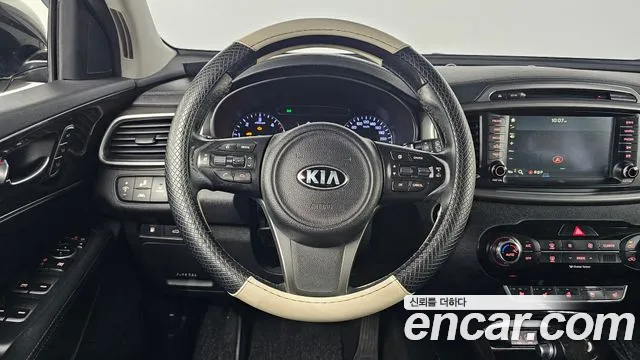 Kia Sorento 2015 thumb 11