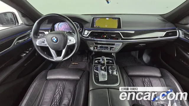 BMW 7 серии 2017 thumb 10