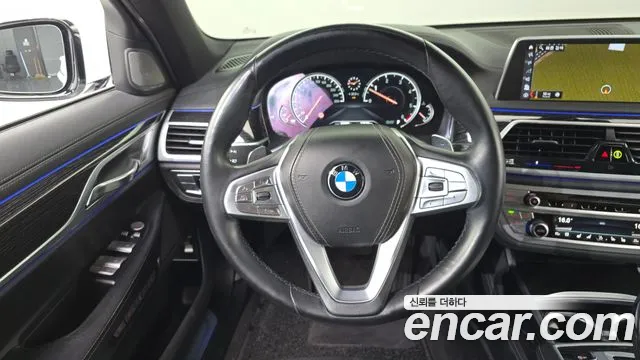 BMW 7 серии 2017 thumb 4