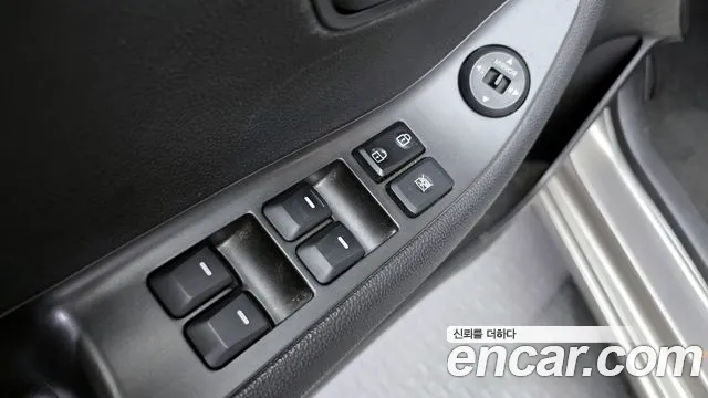 Kia Morning 2012 thumb 7