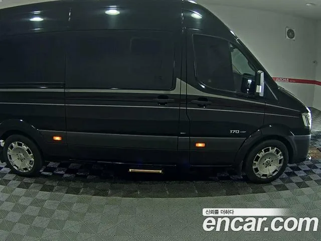 Hyundai Solati 2017 thumb 4