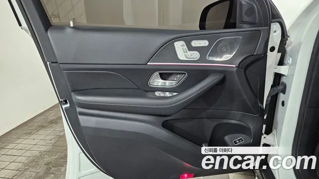 Mercedes-Benz E-Класс 2023 thumb 11