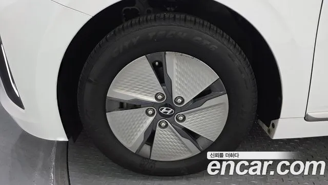 Hyundai Hybrid 2019 thumb 12