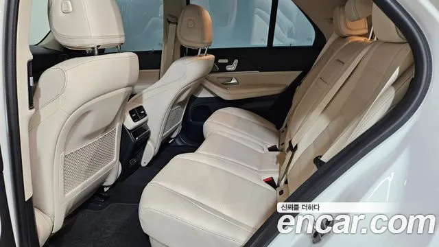 Mercedes-Benz E-Класс 2025 thumb 5