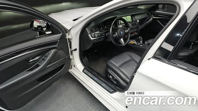 BMW 5 серии 2016 thumb 6