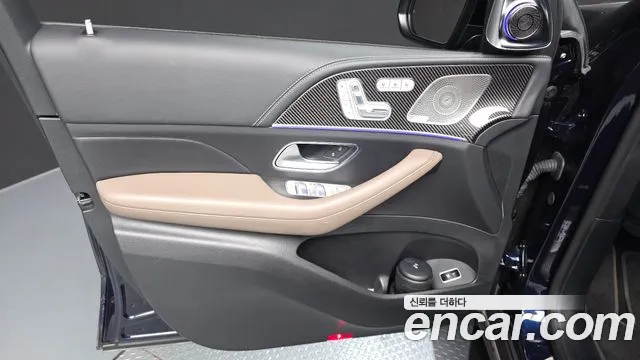 Mercedes-Benz E-Класс 2022 thumb 12