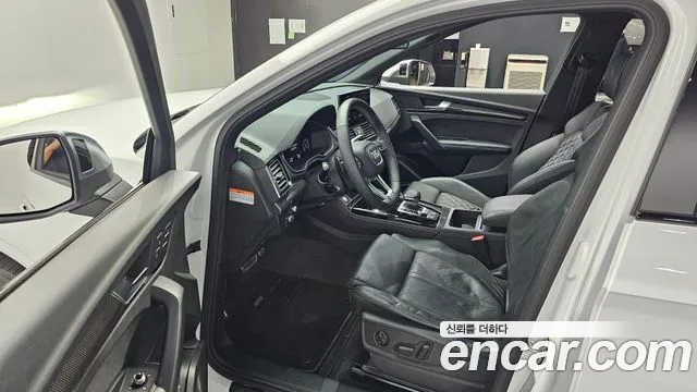 Audi SQ5 2021 thumb 2