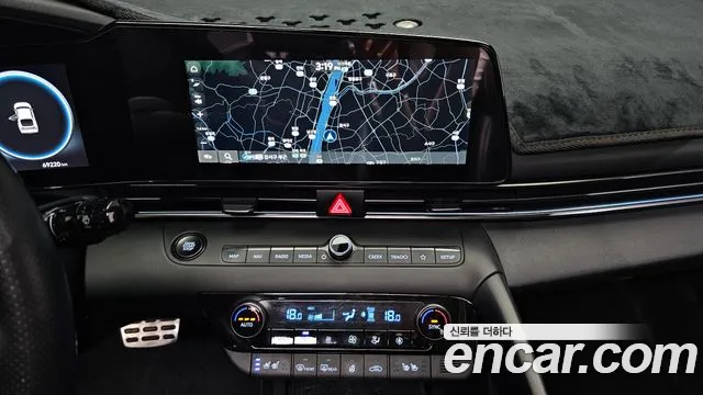 Hyundai Elantra 2021 thumb 4
