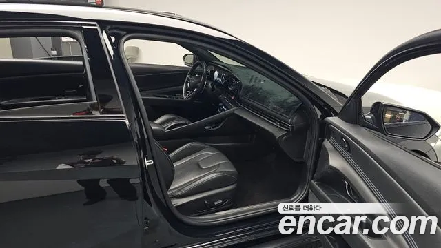 Hyundai Elantra 2021 thumb 3