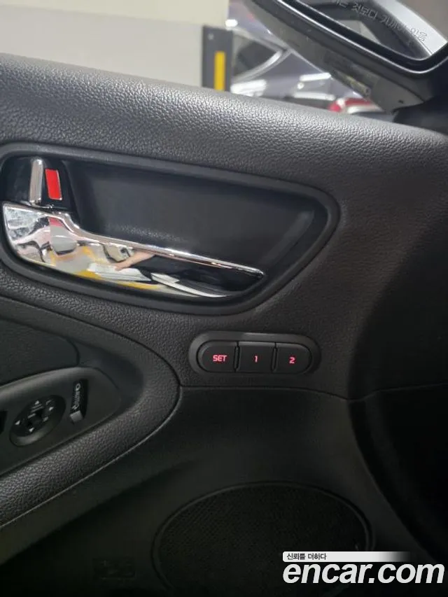 Kia K3 2015 thumb 9