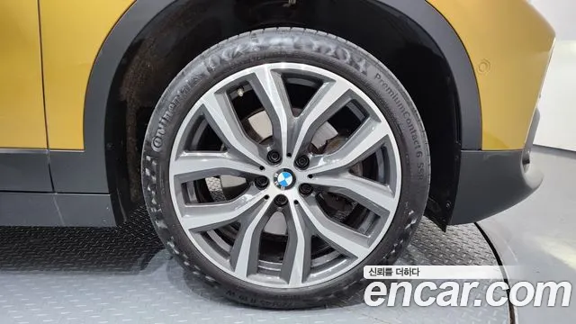 BMW X2 2020 thumb 8