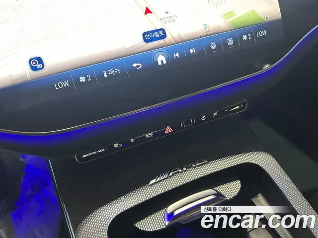 Mercedes-Benz E-Class 2025 thumb 12