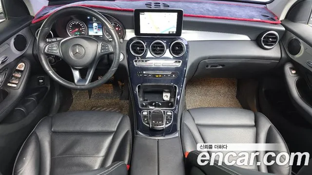 Mercedes-Benz GLC 2017 thumb 9