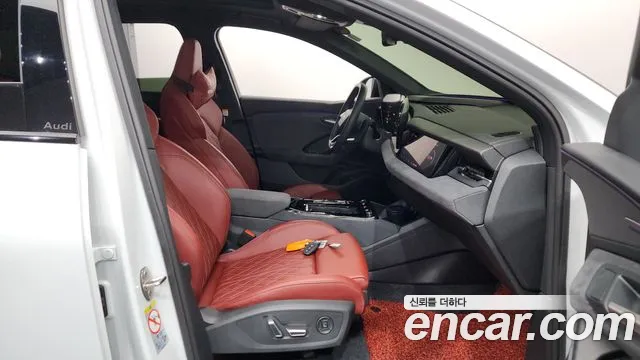 Audi Q6 e-tron 2025 thumb 8