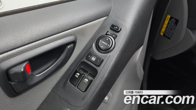 Hyundai Staria 2018 thumb 10