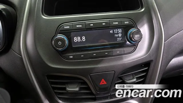 Chevrolet Spark 2016 thumb 8