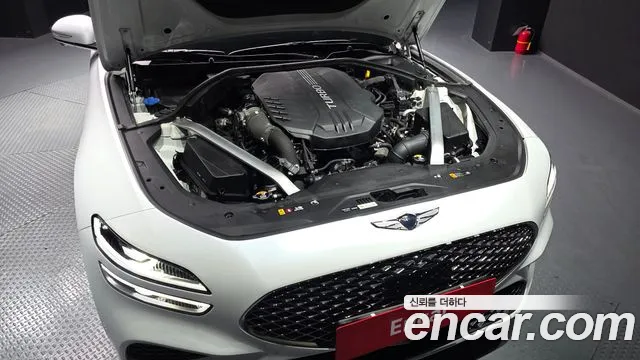 Genesis G70 2022 thumb 10