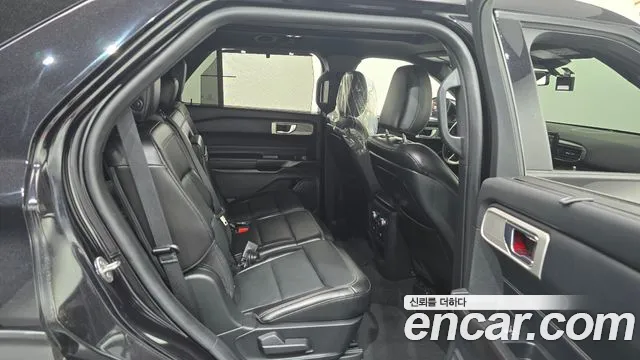 Ford Explorer 2020 thumb 7
