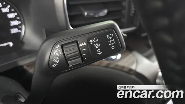 Ford Explorer 2020 thumb 6