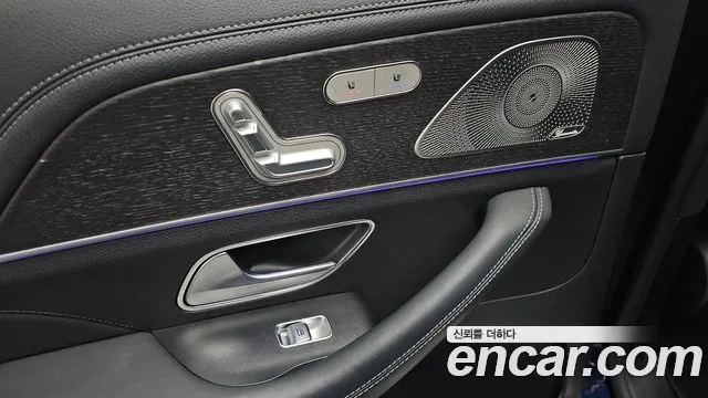 Mercedes-Benz GLS 2021 thumb 9