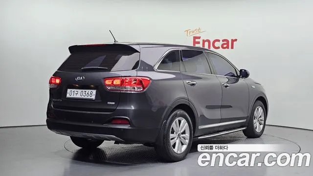 Kia Sorento 2016 thumb 12
