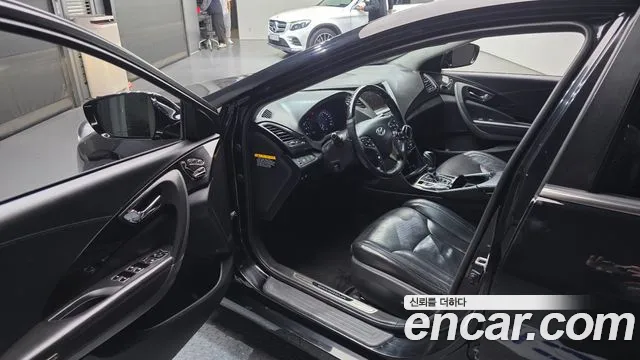 Hyundai Grandeur 2013 thumb 4