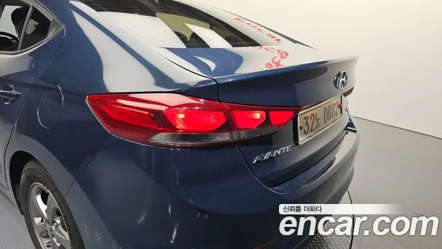 Hyundai AD 2016 thumb 5