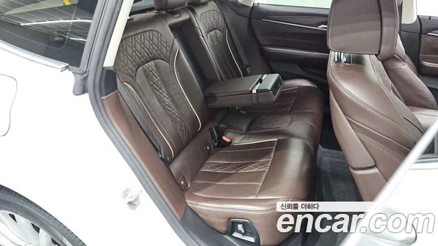 BMW 6 серии Gran Turismo 2020 thumb 12