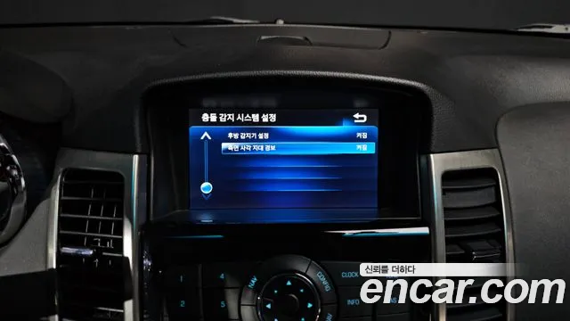 Chevrolet Cruze 2015 thumb 3
