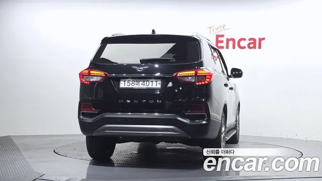 KGM Rexton 2019 thumb 4