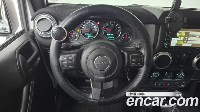Jeep Wrangler 2016 thumb 9
