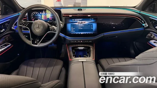 Mercedes-Benz E-Class 2024 thumb 7