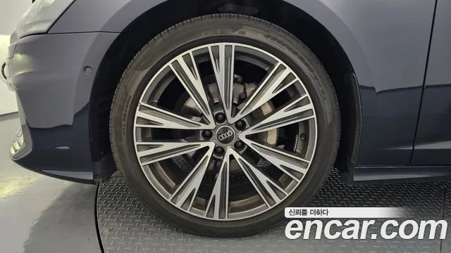 Audi A6 2022 thumb 2