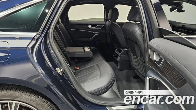 Audi A6 2022 thumb 6