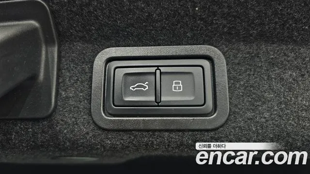 Audi A6 2022 thumb 4