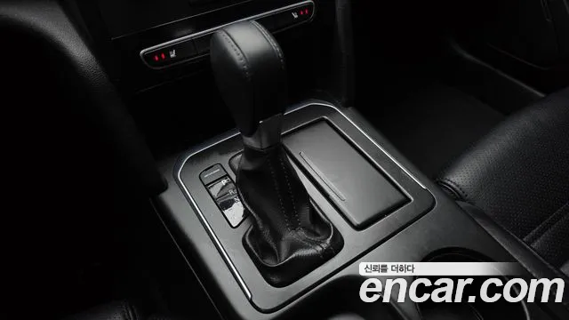 Renault SM6 2016 thumb 10