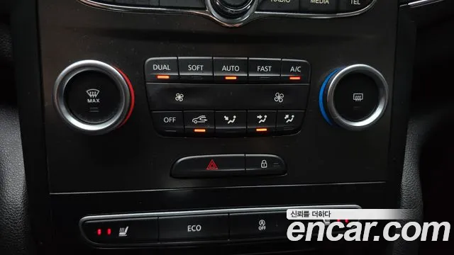 Renault SM6 2016 thumb 6