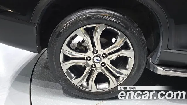 KGM Rexton 2017 thumb 10