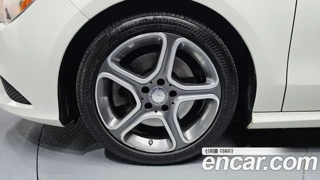 Mercedes-Benz A-Класс 2014 thumb 4