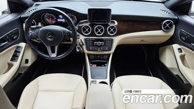 Mercedes-Benz A-Класс 2014 thumb 8