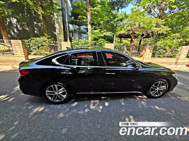 Hyundai Grandeur 2017 thumb 4