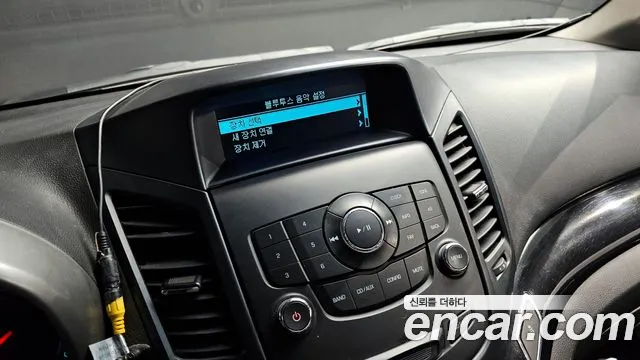 Chevrolet Orlando 2014 thumb 10